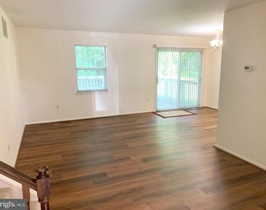 18640 Blue Violet Lane - Photo Thumbnail 2