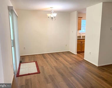 18640 Blue Violet Lane - Photo Thumbnail 3