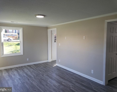 2915 University Boulevard W - Photo Thumbnail 5