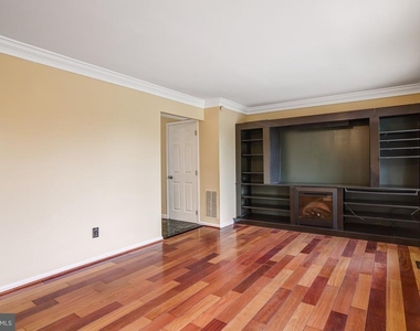 19506 Taverney Drive - Photo Thumbnail 15