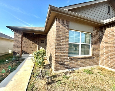 3413 Kotche St - Photo Thumbnail 1