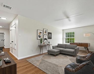 231 Altamont St - Photo Thumbnail 12