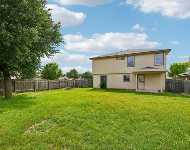 231 Altamont St - Photo Thumbnail 31