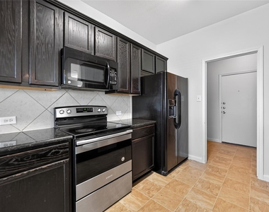 504 Old Peak Rd - Photo Thumbnail 7