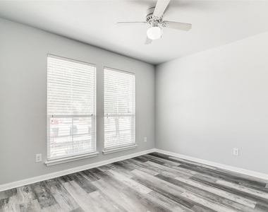 179 Valero Dr - Photo Thumbnail 12