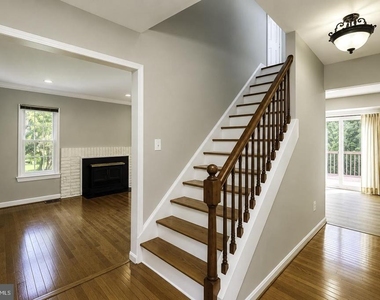 15025 Timberlake Drive - Photo Thumbnail 8