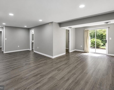 15025 Timberlake Drive - Photo Thumbnail 44