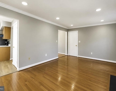 15025 Timberlake Drive - Photo Thumbnail 12