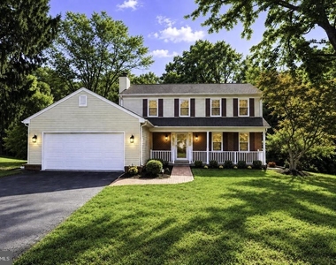 15025 Timberlake Drive - Photo Thumbnail 1