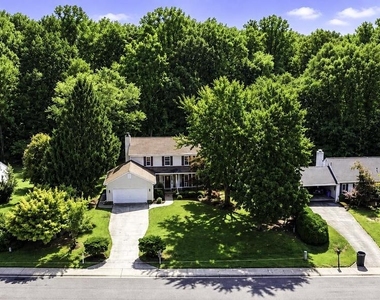15025 Timberlake Drive - Photo Thumbnail 4