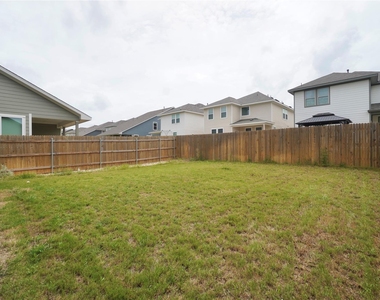 2513 Danbury Ln - Photo Thumbnail 34