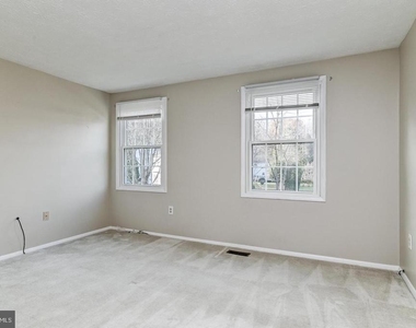 1209 Crockett Lane - Photo Thumbnail 47