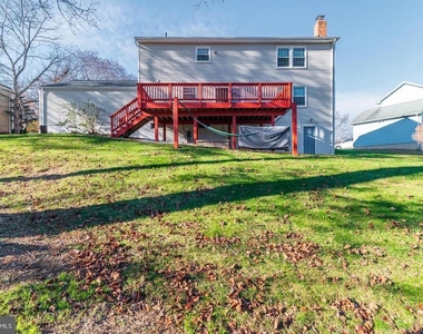 1209 Crockett Lane - Photo Thumbnail 64