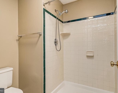 1209 Crockett Lane - Photo Thumbnail 40