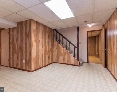 1209 Crockett Lane - Photo Thumbnail 53
