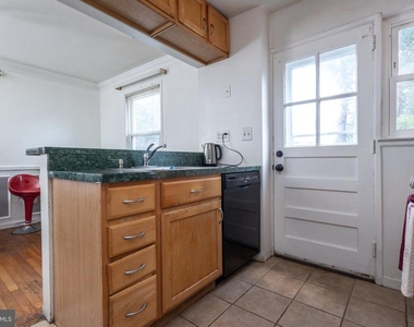 12007 Livingston Street - Photo Thumbnail 15