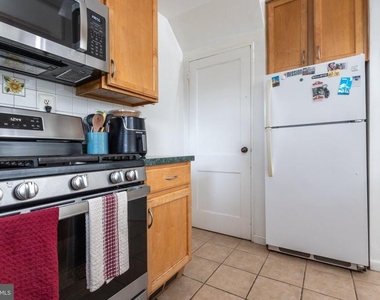 12007 Livingston Street - Photo Thumbnail 14