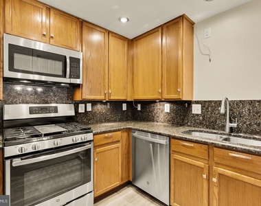 640 Orchard Ridge Drive - Photo Thumbnail 10