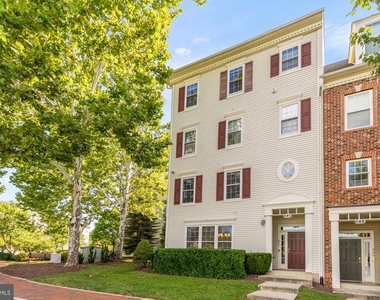 640 Orchard Ridge Drive - Photo Thumbnail 35
