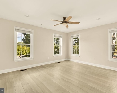 640 Orchard Ridge Drive - Photo Thumbnail 26