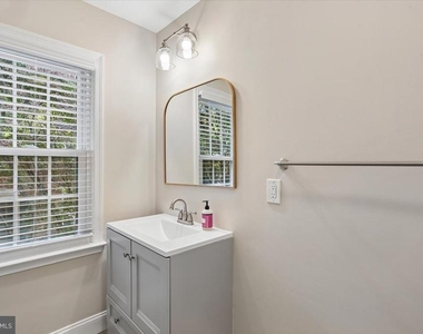 10931 Wickshire Way - Photo Thumbnail 27