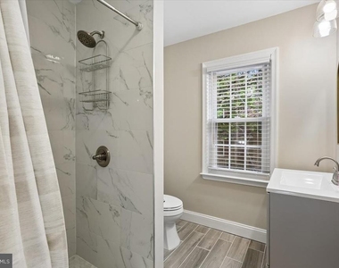 10931 Wickshire Way - Photo Thumbnail 26