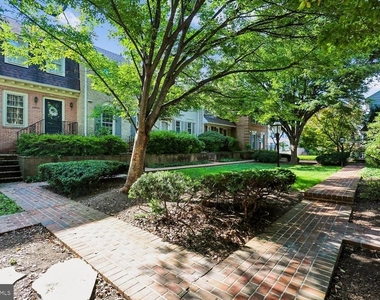 10931 Wickshire Way - Photo Thumbnail 53