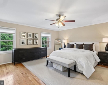 10931 Wickshire Way - Photo Thumbnail 18