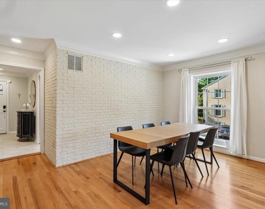 10931 Wickshire Way - Photo Thumbnail 10