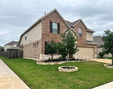 3900 Eland Dr - Photo Thumbnail 25