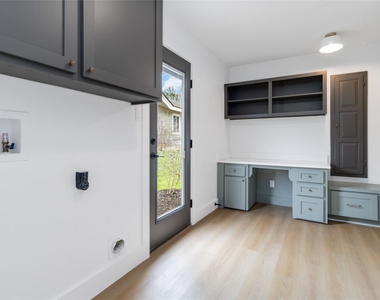 16 Country Ln - Photo Thumbnail 21