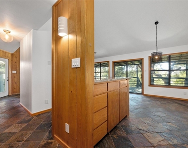 2107 Rain Water Dr - Photo Thumbnail 8