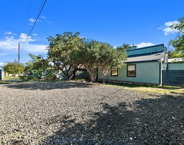2107 Rain Water Dr - Photo Thumbnail 22