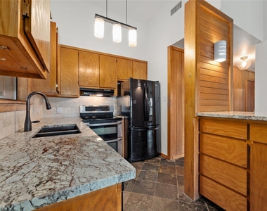 2107 Rain Water Dr - Photo Thumbnail 6