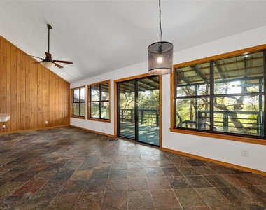 2107 Rain Water Dr - Photo Thumbnail 3