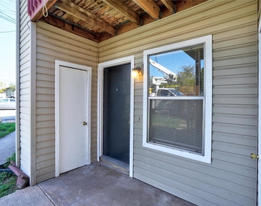 823 Taulbee Ln - Photo Thumbnail 14