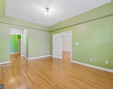 5910 Great Star Drive - Photo Thumbnail 19