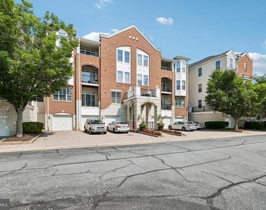 5910 Great Star Drive - Photo Thumbnail 30