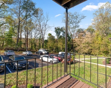 3612 Court House Drive - Photo Thumbnail 26