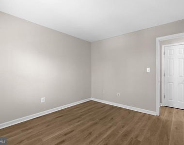 3612 Court House Drive - Photo Thumbnail 22