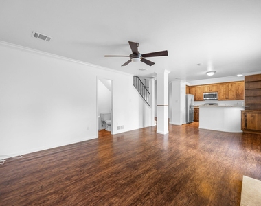 12800 Meehan Dr - Photo Thumbnail 18