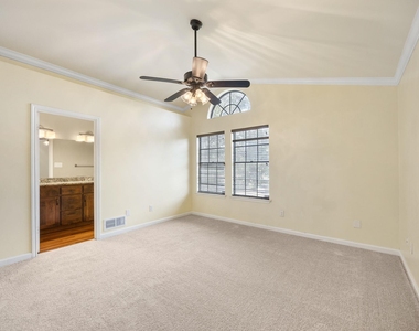 12800 Meehan Dr - Photo Thumbnail 33