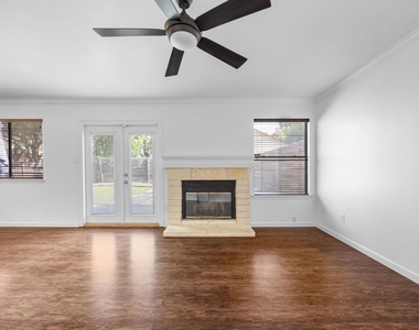 12800 Meehan Dr - Photo Thumbnail 14
