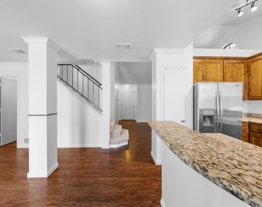 12800 Meehan Dr - Photo Thumbnail 21