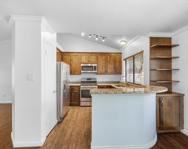 12800 Meehan Dr - Photo Thumbnail 20
