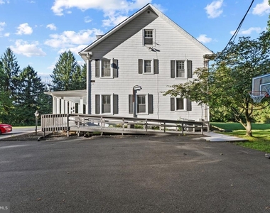 707 N Hickory Avenue - Photo Thumbnail 35