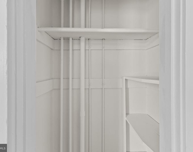 707 N Hickory Avenue - Photo Thumbnail 26