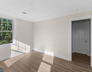 707 N Hickory Avenue - Photo Thumbnail 13