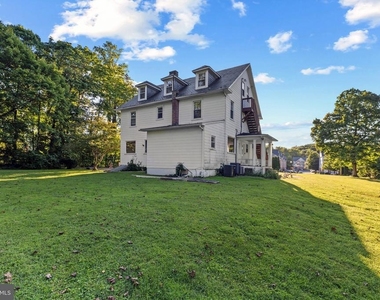 707 N Hickory Avenue - Photo Thumbnail 34