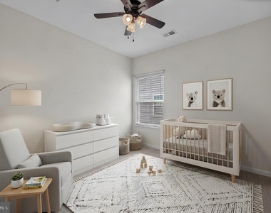 1423 Village Green Way - Photo Thumbnail 35